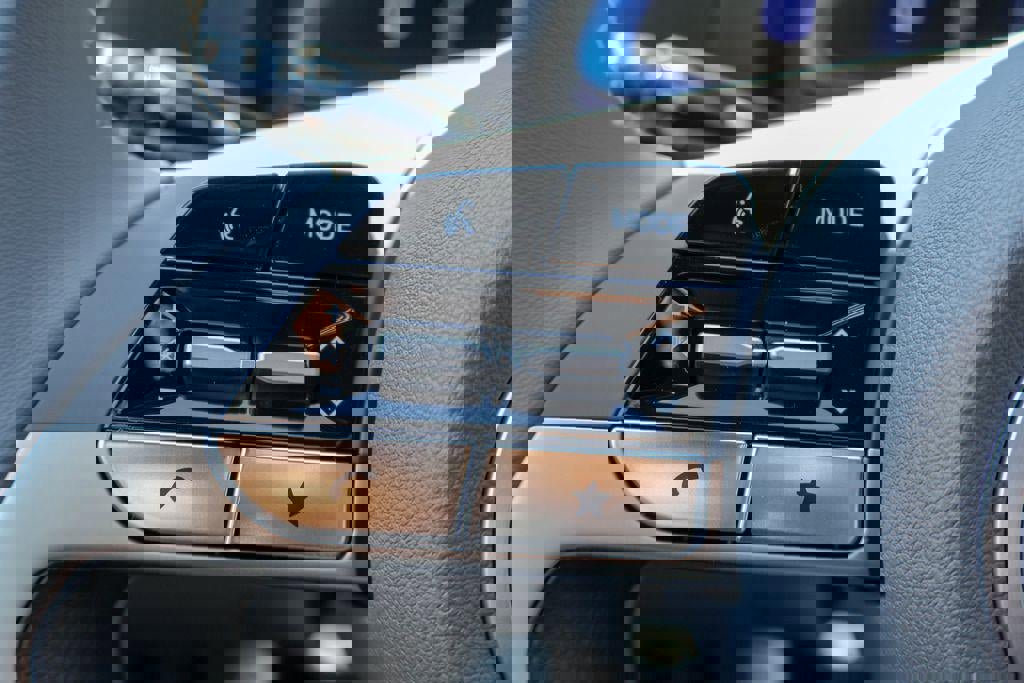 New 2026 Hyundai Elantra Sport image 12