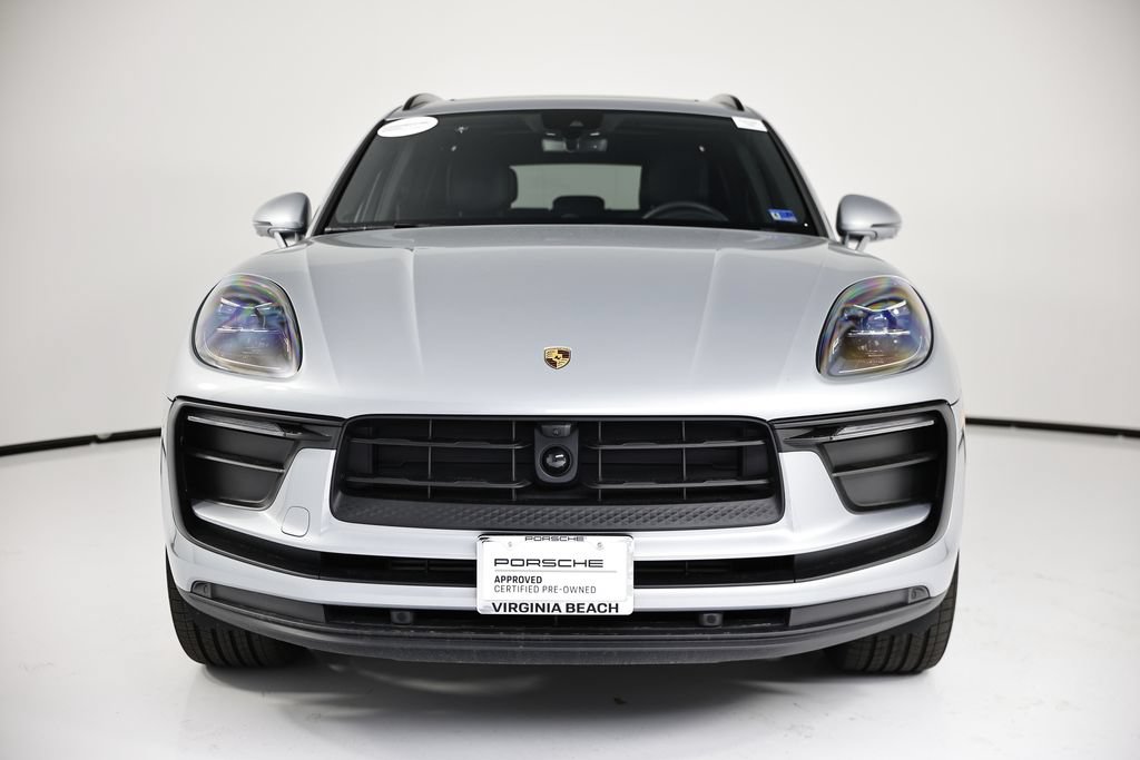 Certified 2026 Porsche Macan AWD/4WD image 10