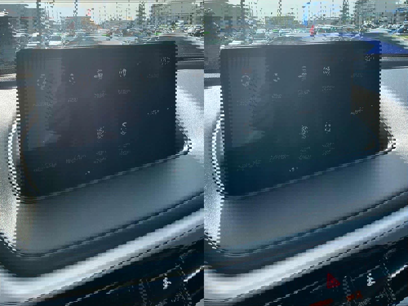 Used 2023 Acura MDX SH-AWD w/ Technology Package image 22