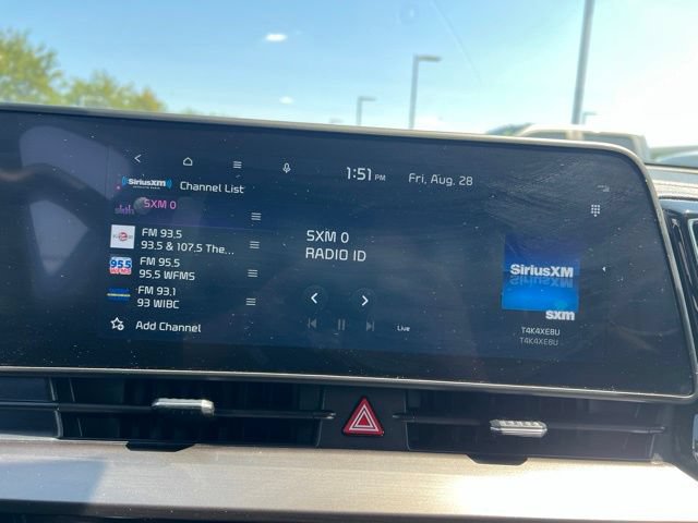 Certified 2025 Kia Sportage EX AWD/4WD image 18