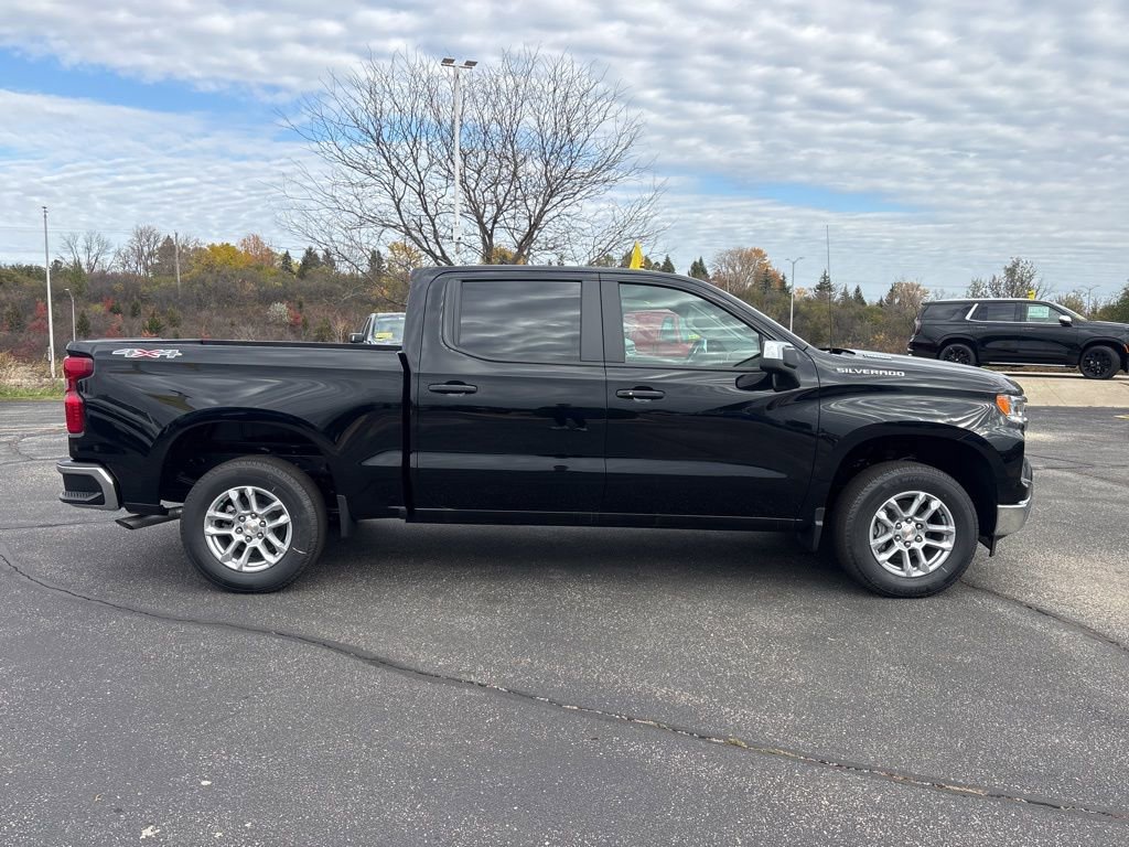 New 2026 Chevrolet Silverado 1500 LT image 3