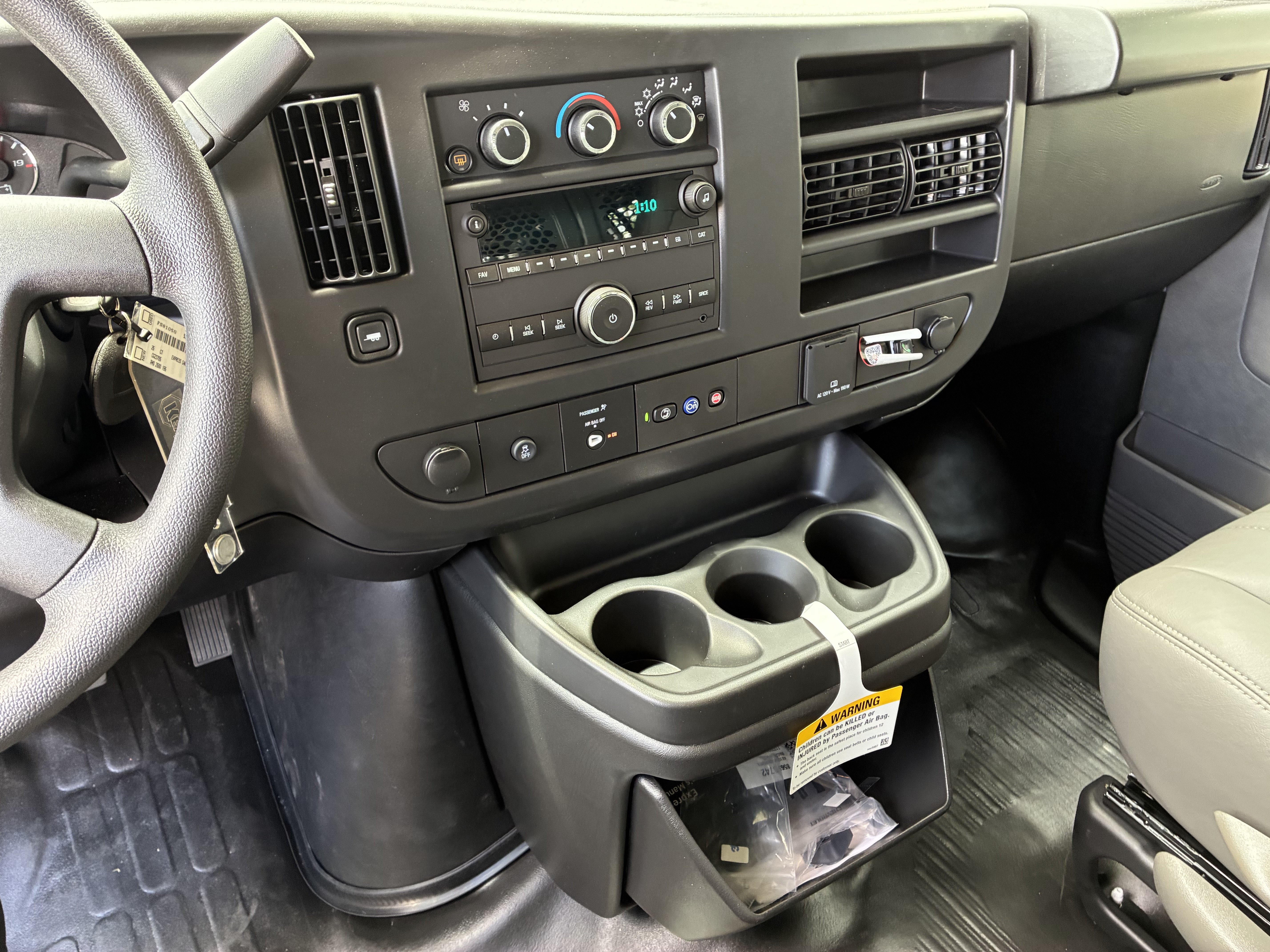 New 2025 Chevrolet Express 2500 Extended w/ Driver Convenience Package RWD image 31