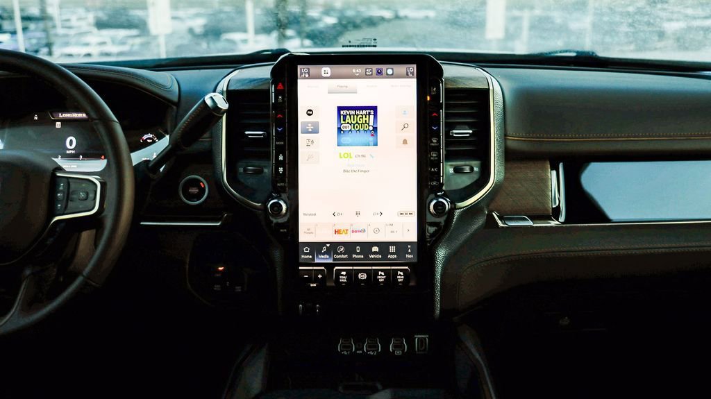 New 2026 RAM 2500 Limited image 16