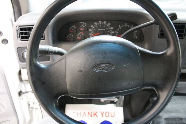 Used 2000 Ford F350 XL image 14