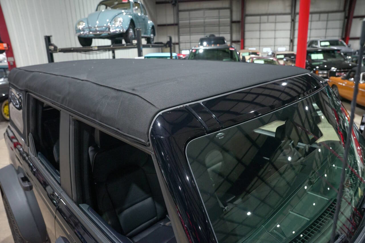 Used 2024 Ford Bronco Badlands image 35