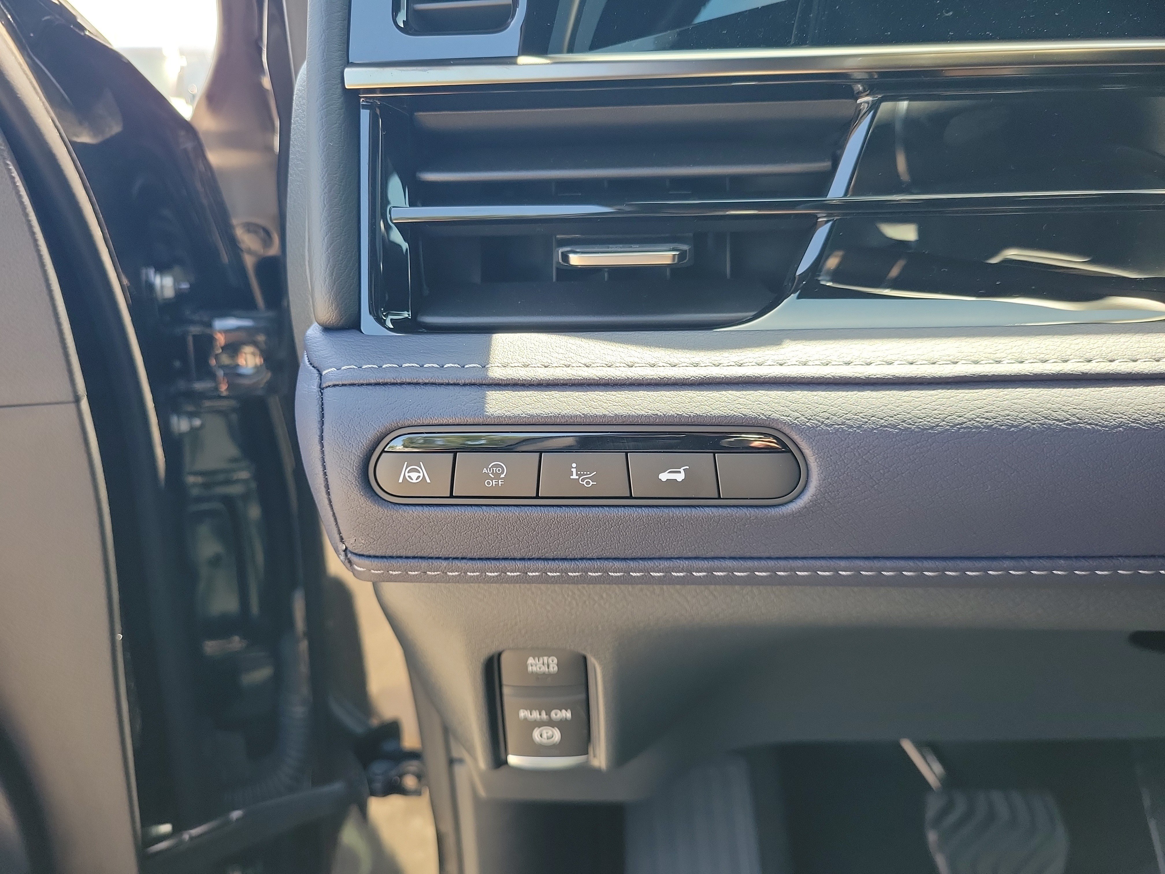 New 2027 INFINITI QX80 Sensory w/ Sport Exterior Package AWD/4WD image 13