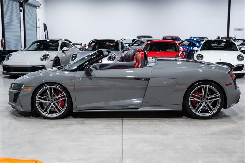 Used 2021 Audi R8 V10 performance AWD/4WD image 3