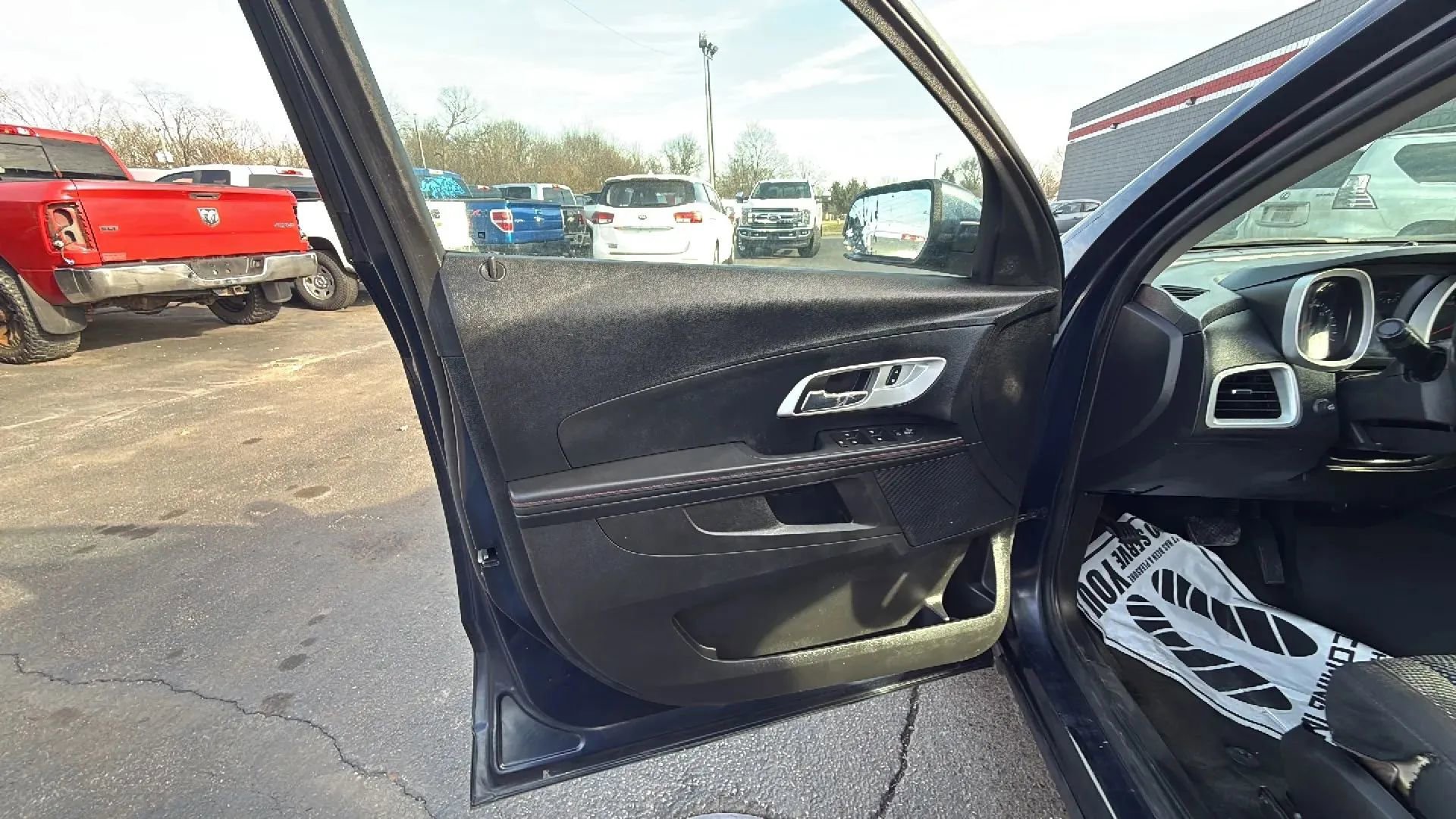 Used 2015 Chevrolet Equinox LT w/ Driver Convenience Package FWD image 10
