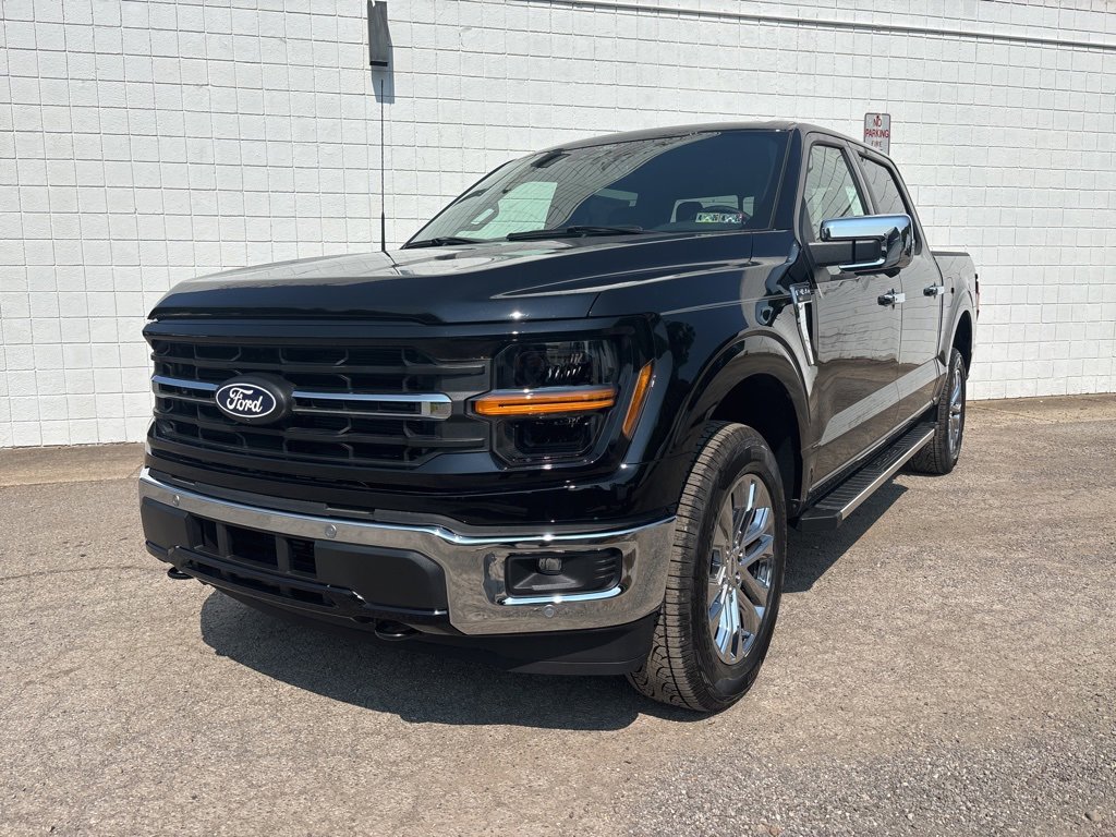 New 2025 Ford F150 XLT w/ Equipment Group 303A High