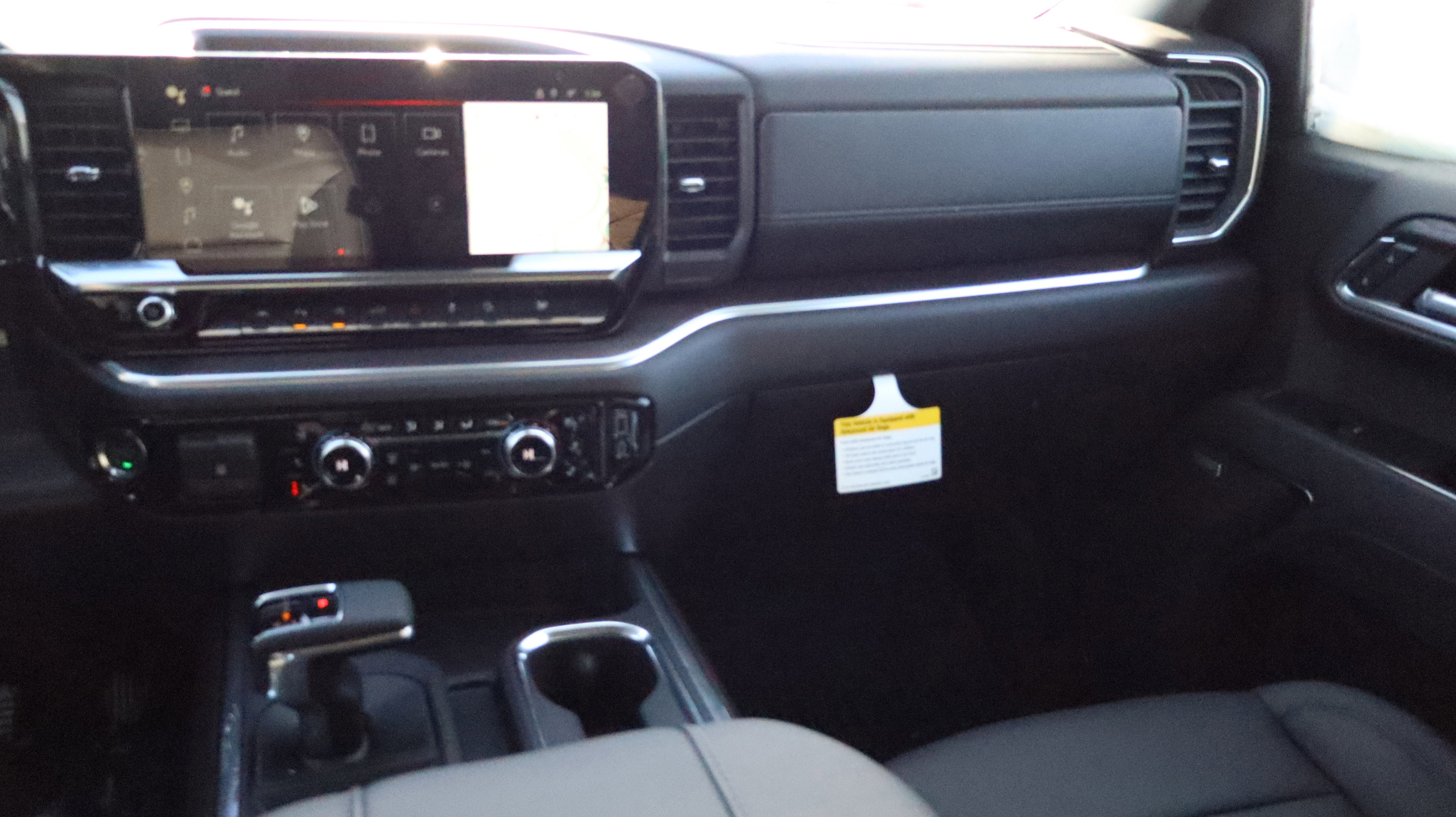 New 2026 GMC Sierra 1500 SLT w/ SLT Premium Plus Package image 11