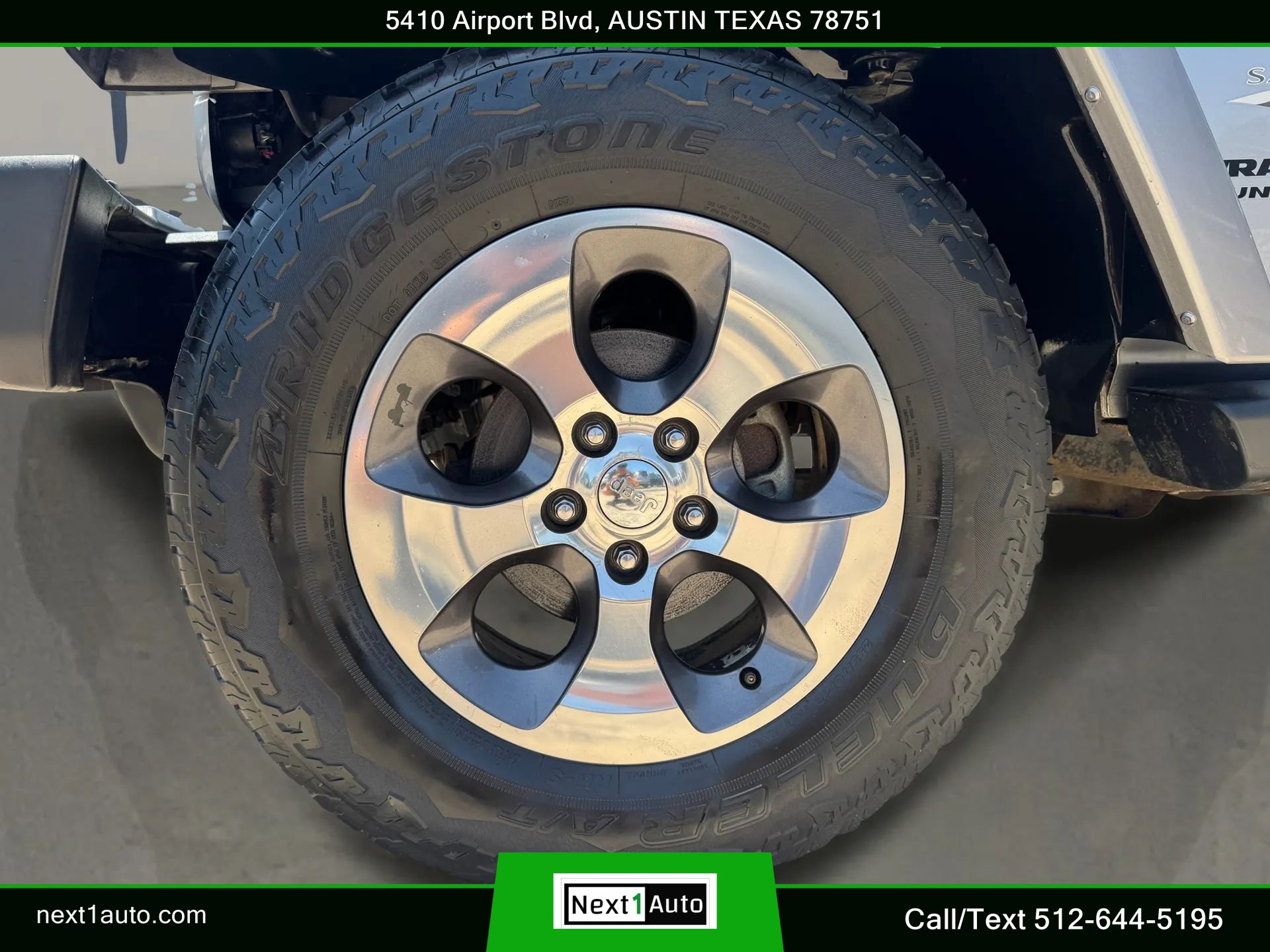 Used 2016 Jeep Wrangler Unlimited Sahara w/ Max Tow Package AWD/4WD image 37