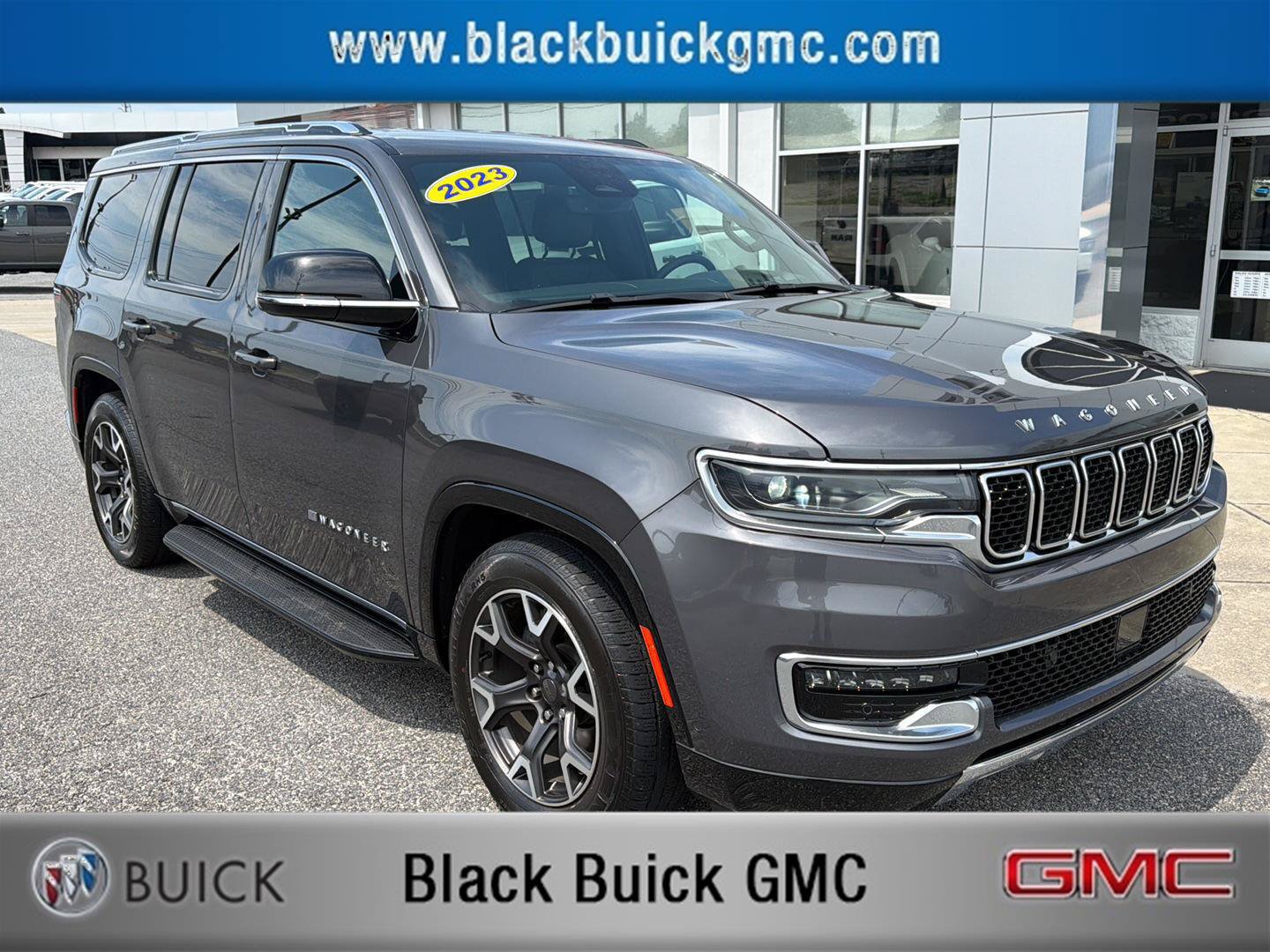 Used 2023 Jeep Wagoneer Series III w/ Preferred Equipment Group AWD/4WD video 1