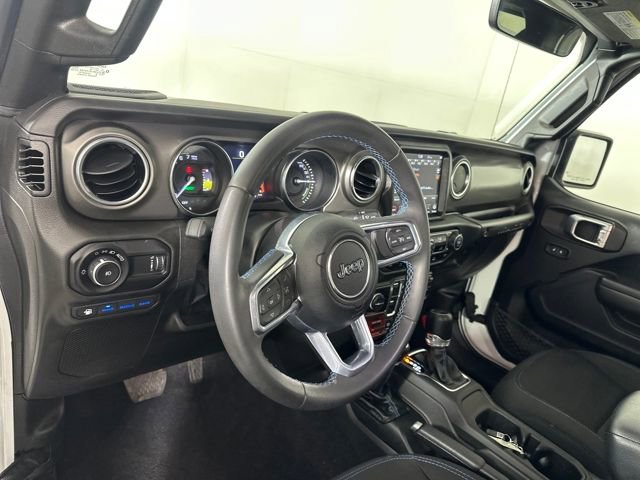 Used 2023 Jeep Wrangler Unlimited Rubicon 4xe image 13