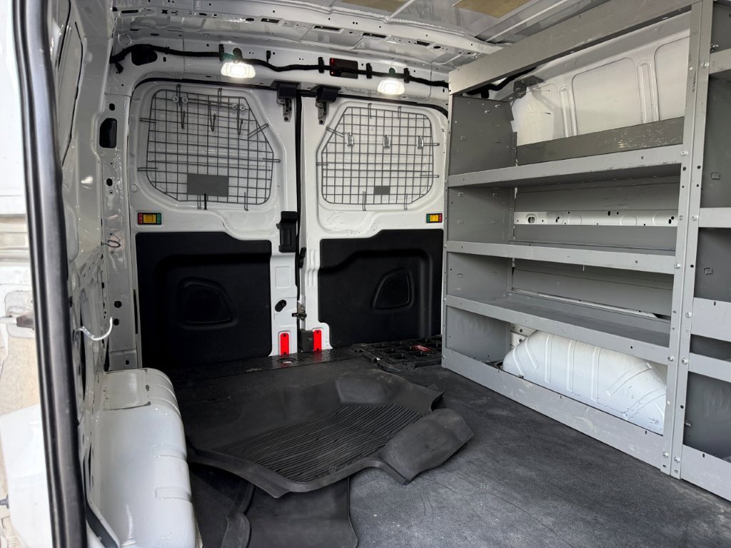 Used 2019 Ford Transit 250 130 Low Roof RWD image 17