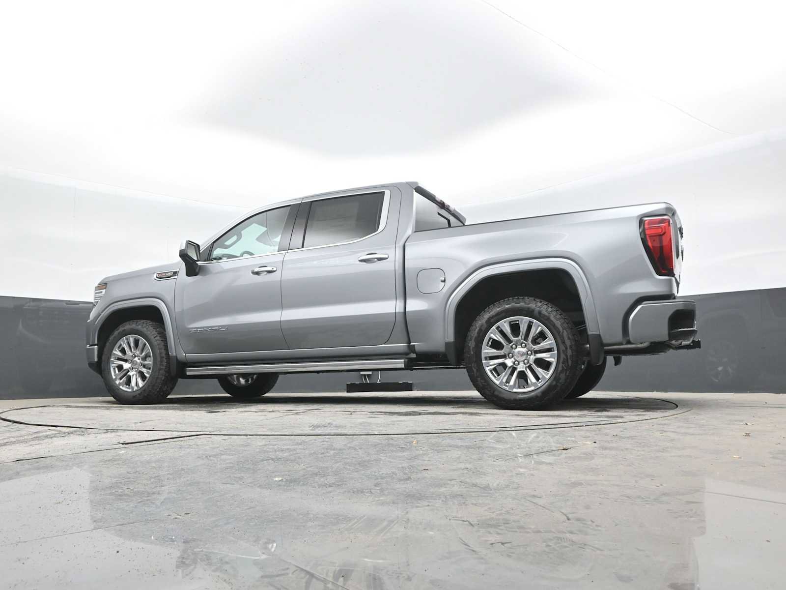 New 2026 GMC Sierra 1500 Denali w/ Technology Package image 38