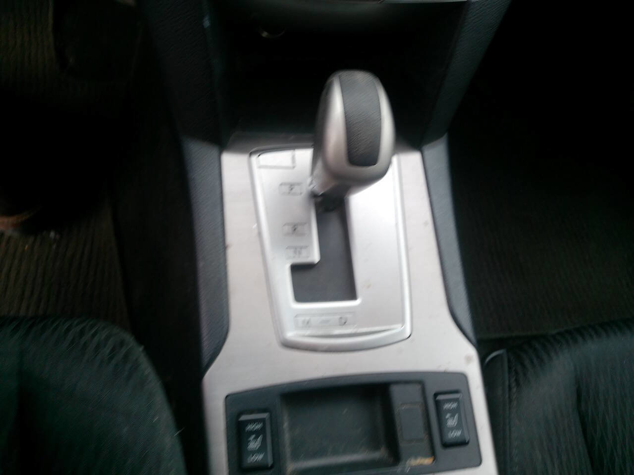 Used 2011 Subaru Outback 2.5i Premium image 40