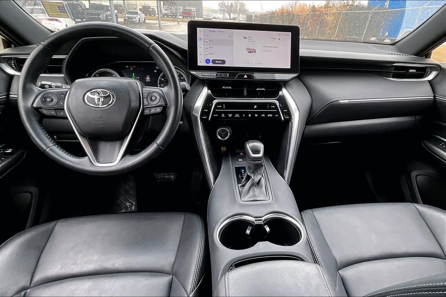 Used 2023 Toyota Venza Nightshade AWD/4WD image 14