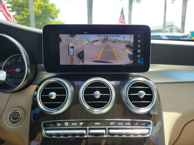 Used 2022 Mercedes-Benz GLC 300 image 26