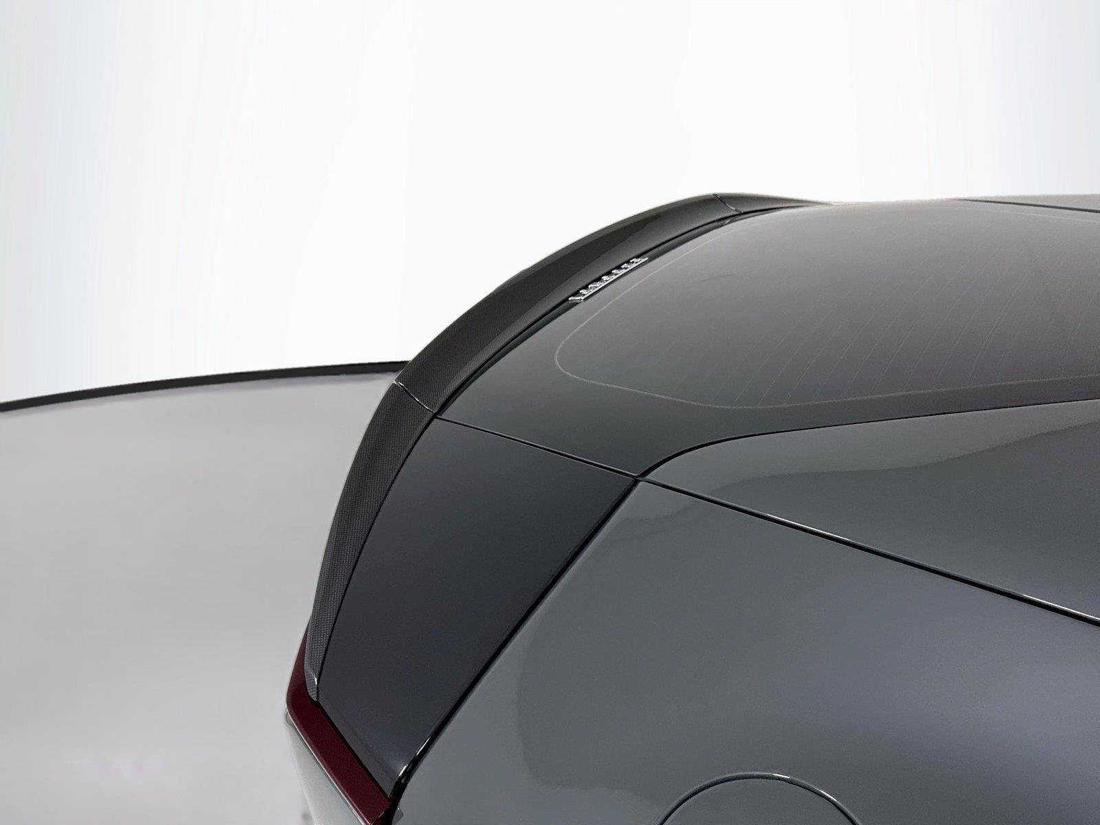 Used 2025 Ferrari 12Cilindri RWD image 33