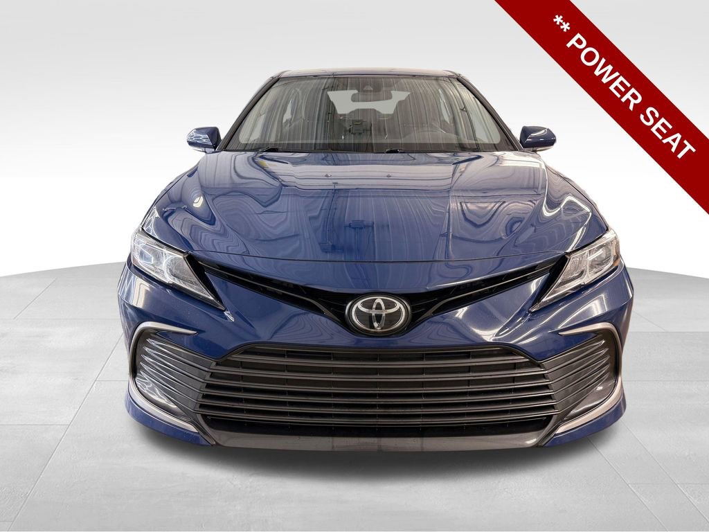 Used 2023 Toyota Camry LE FWD image 8