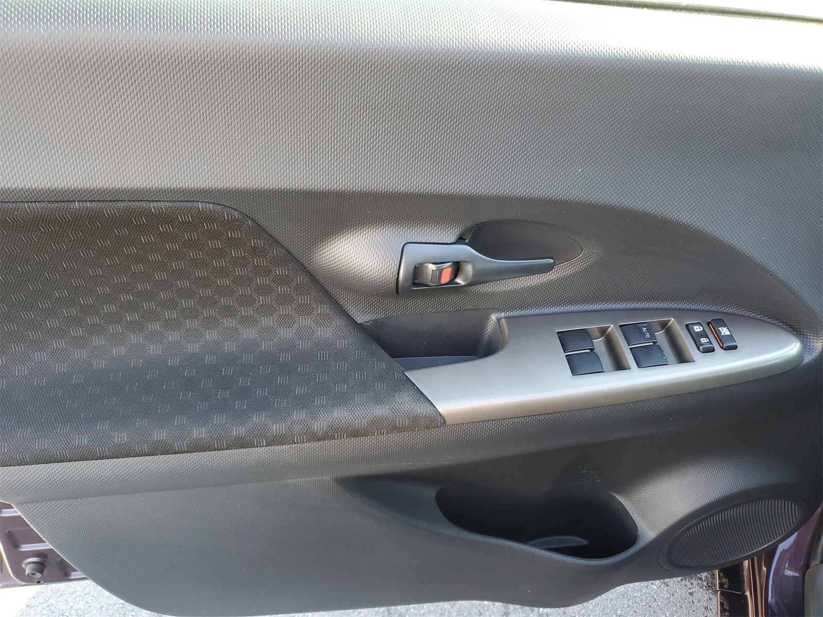 Used 2014 Scion xD image 19