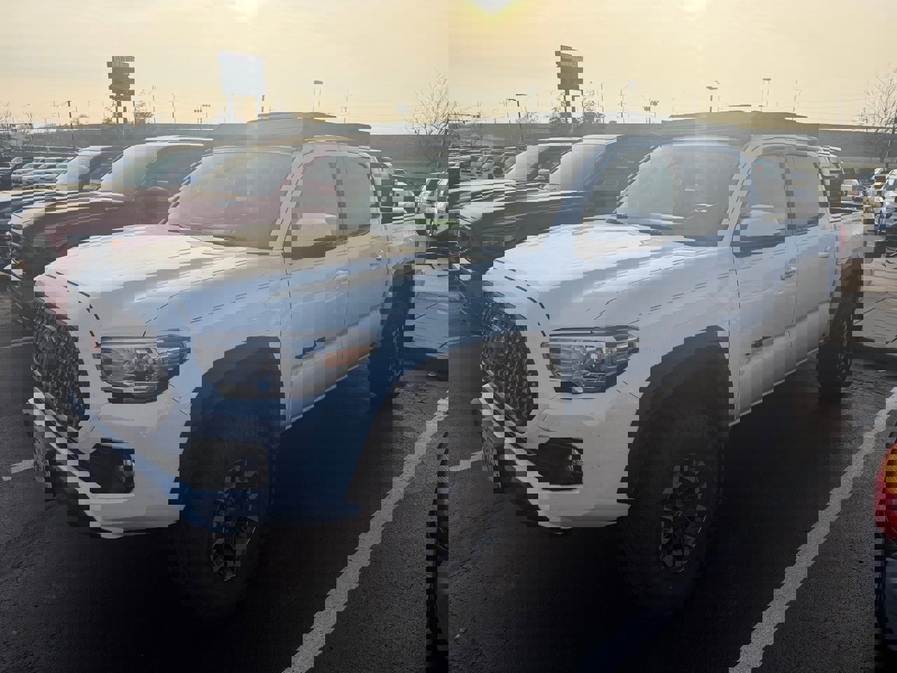 Certified 2019 Toyota Tacoma TRD Off-Road image 9