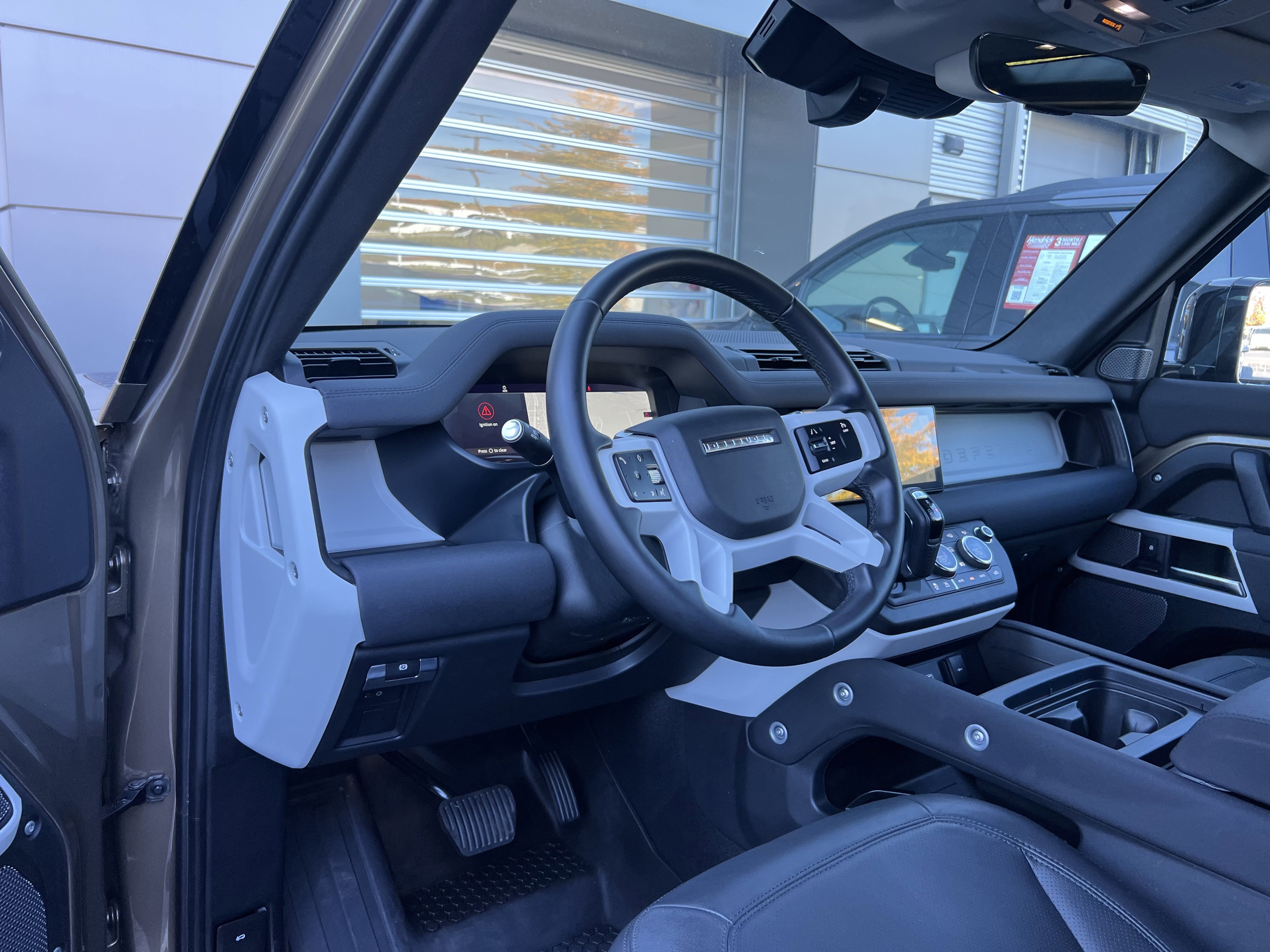 Certified 2023 Land Rover Defender 90 S image 18