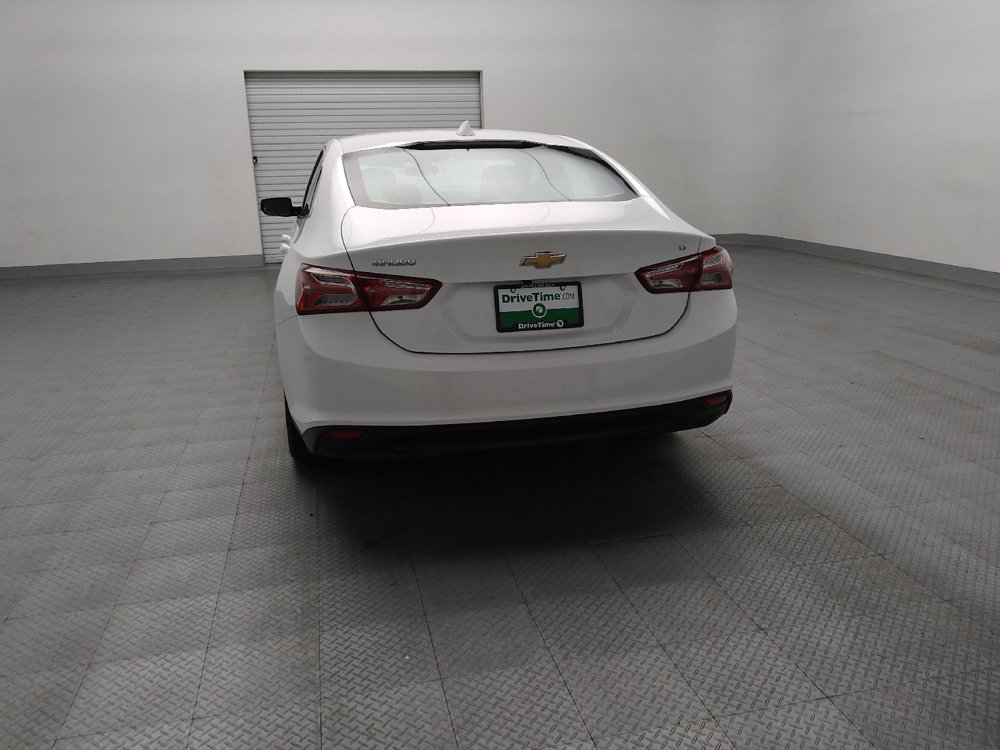 Used 2022 Chevrolet Malibu LT FWD image 6