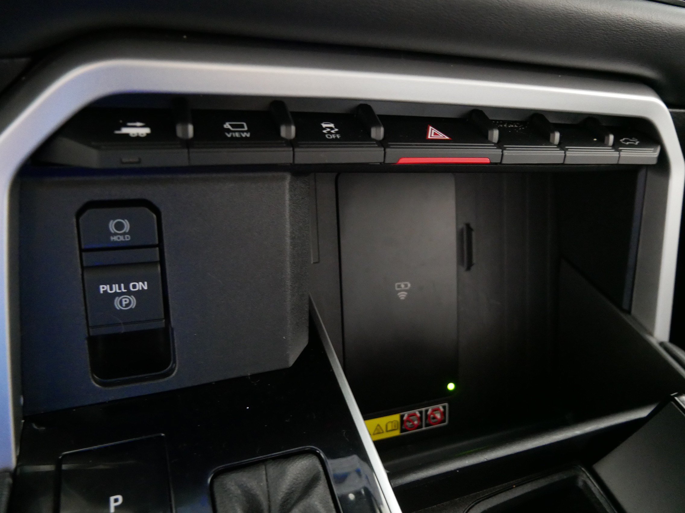 Used 2025 Toyota Tundra Platinum AWD/4WD image 29