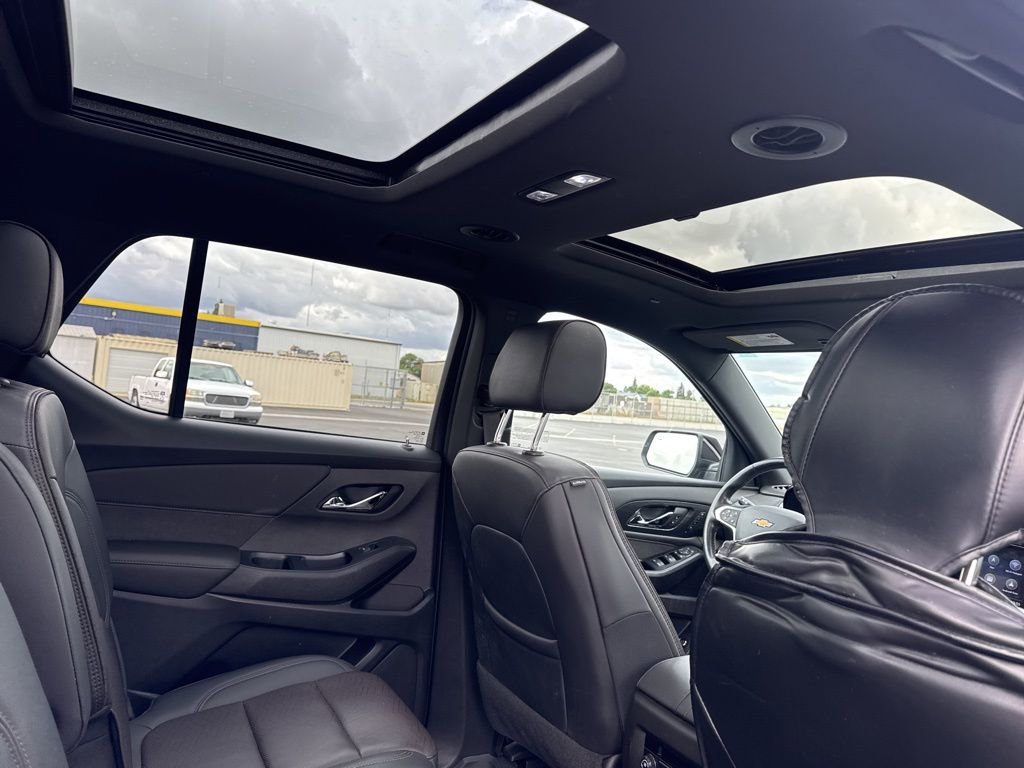 Used 2022 Chevrolet Traverse High Country w/ LPO, Floor Liner Package image 14