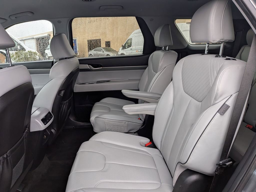 Used 2025 Hyundai Palisade SEL image 27