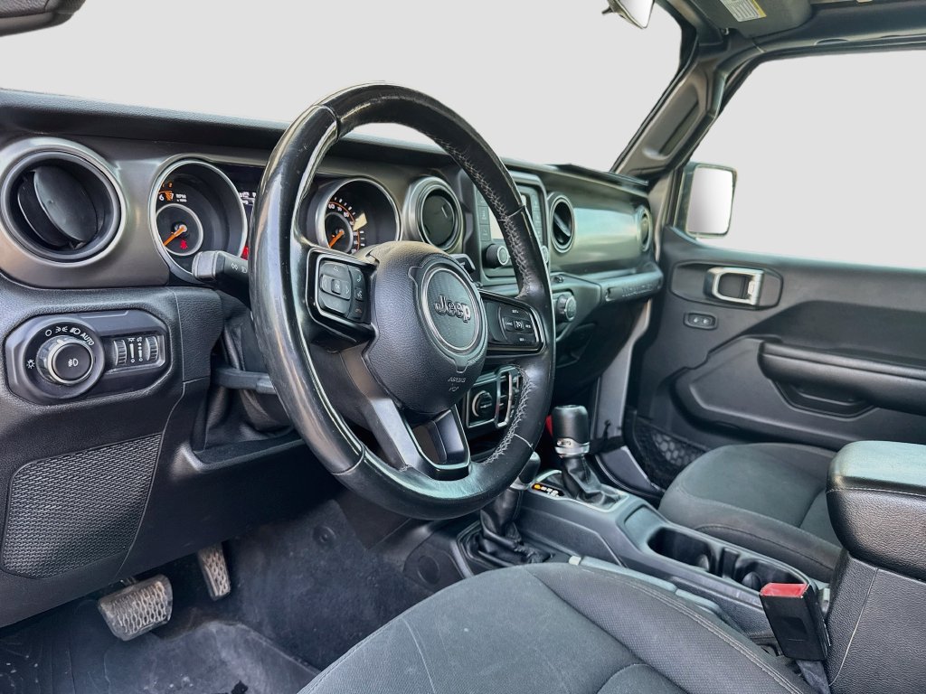 Used 2018 Jeep Wrangler Unlimited Sport S AWD/4WD image 11