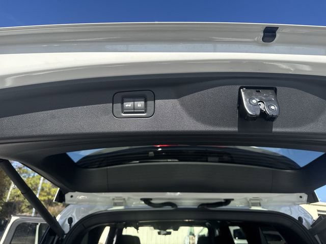 New 2026 Nissan Armada Platinum image 14