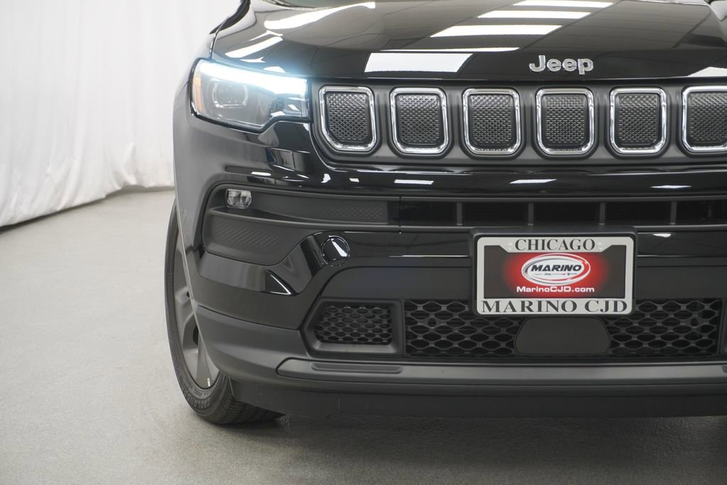 Certified 2022 Jeep Compass Latitude w/ Sun and Sound Group image 8