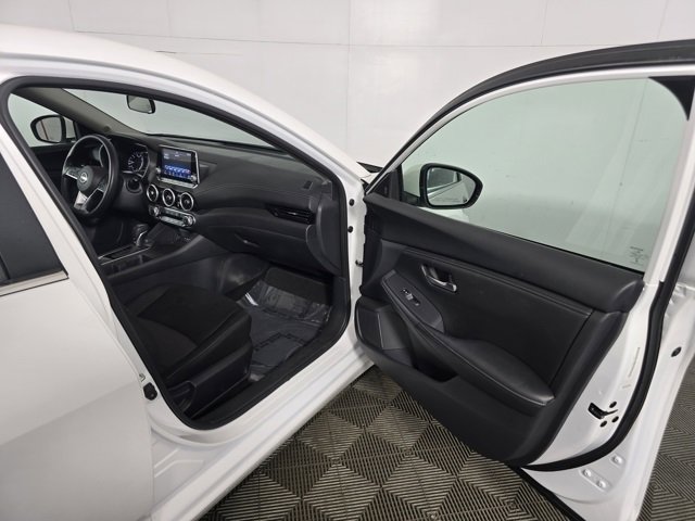 Used 2024 Nissan Sentra SV image 14