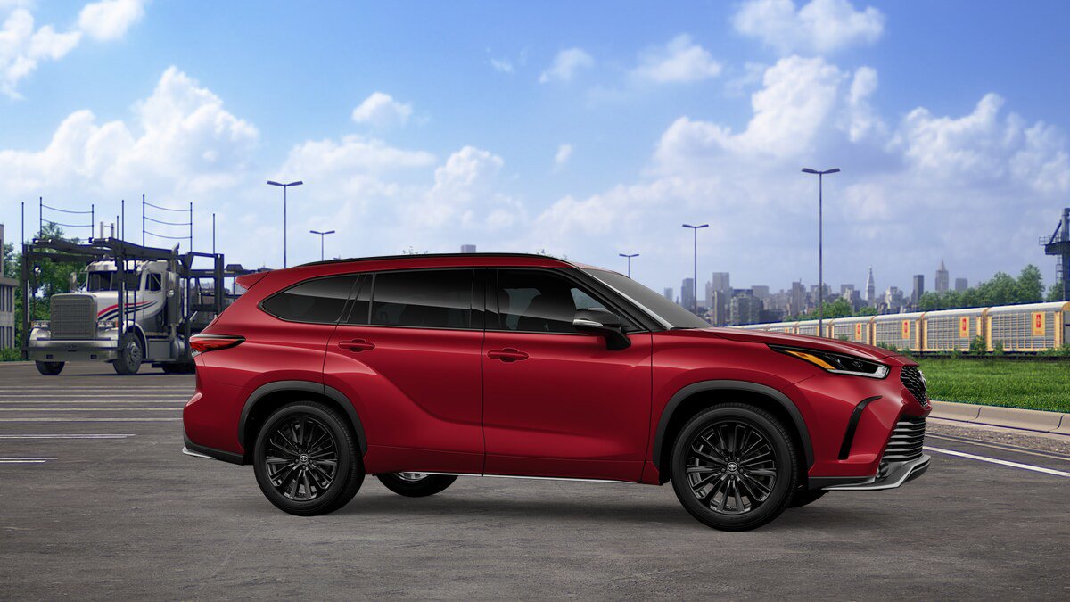 New 2026 Toyota Highlander XSE AWD/4WD image 13