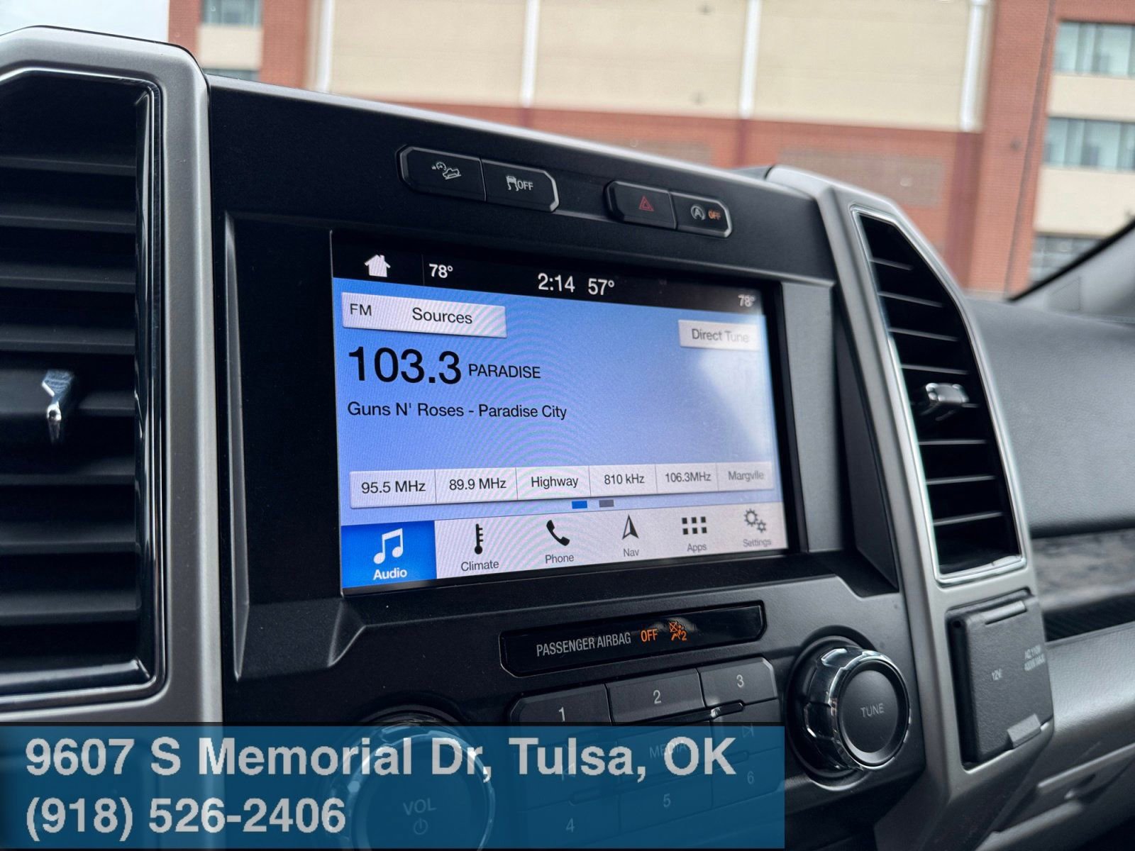 Certified 2019 Ford F150 Lariat image 25