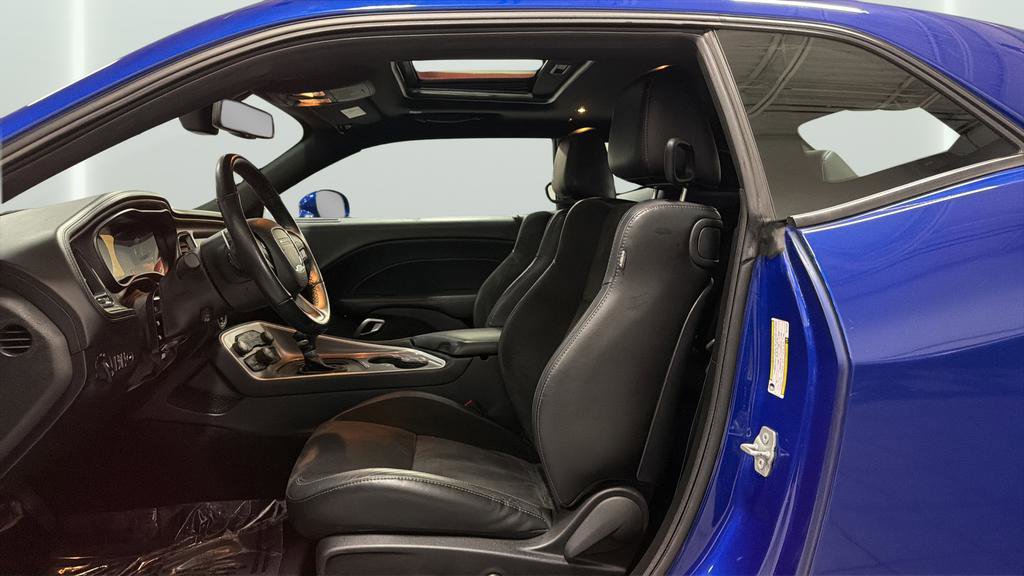 Used 2022 Dodge Challenger GT w/ Plus Package image 23