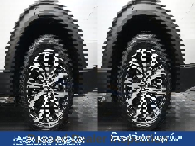 Used 2022 Ford Explorer ST-Line w/ Class IV Trailer Tow Package image 16