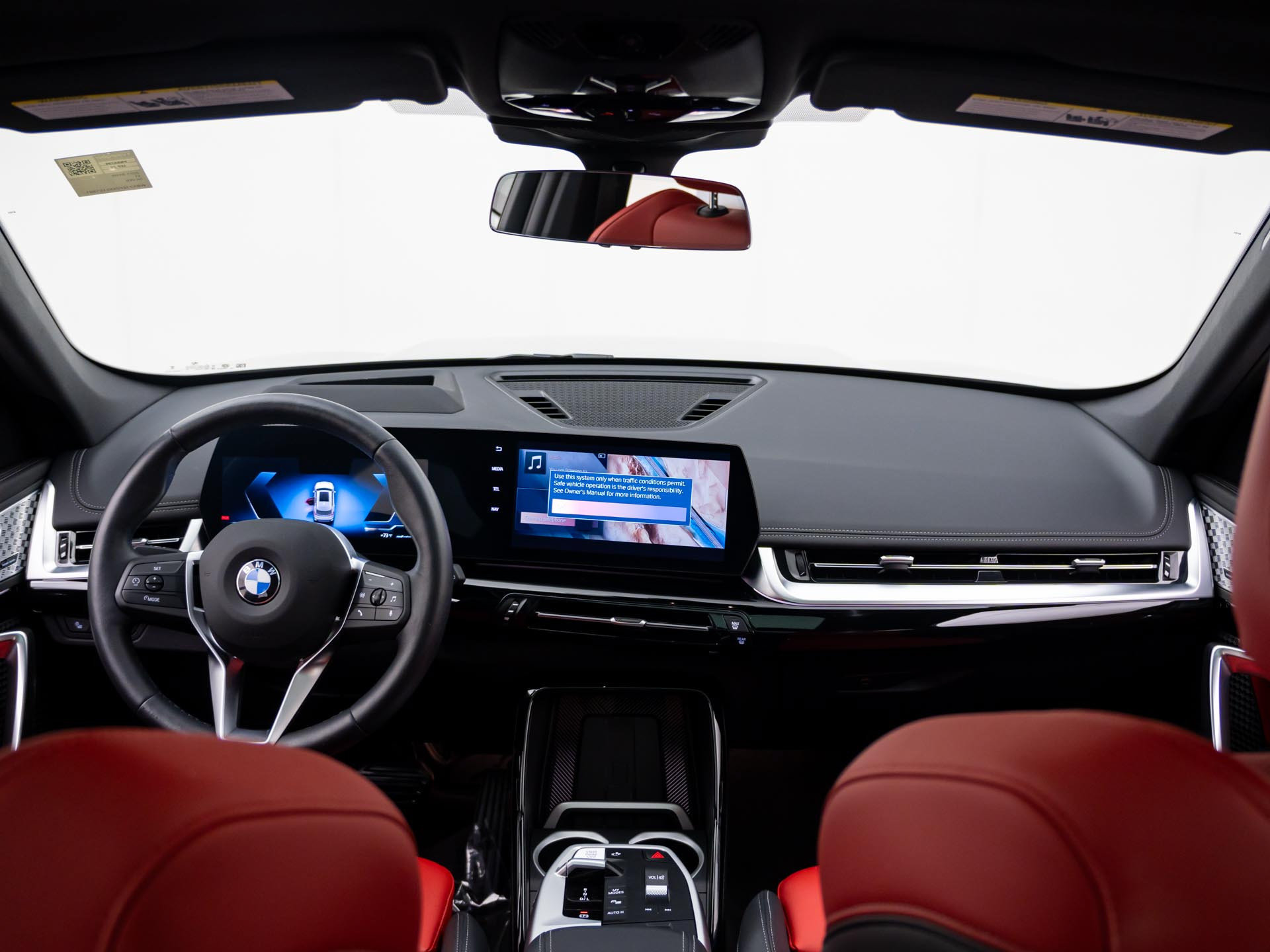 Certified 2025 BMW X1 xDrive28i w/ Premium Package AWD/4WD image 9