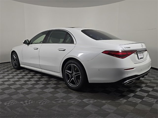 New 2025 Mercedes-Benz S 580 4MATIC Sedan image 3