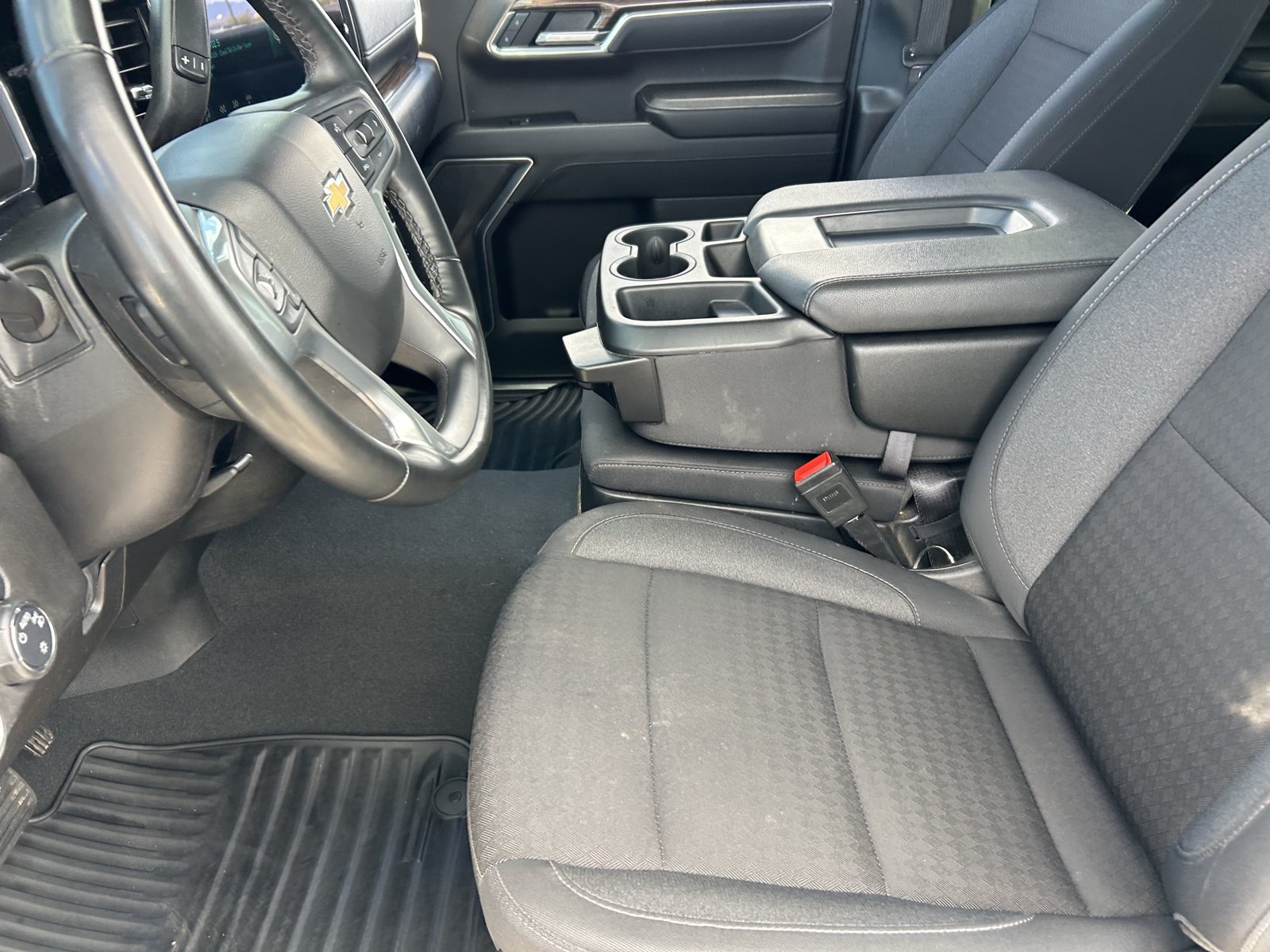 Certified 2025 Chevrolet Silverado 1500 LT RWD image 25