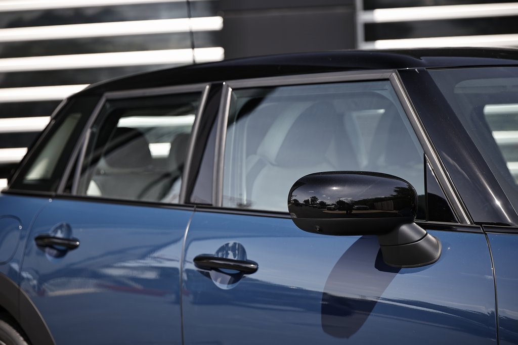 New 2025 MINI Cooper S image 5