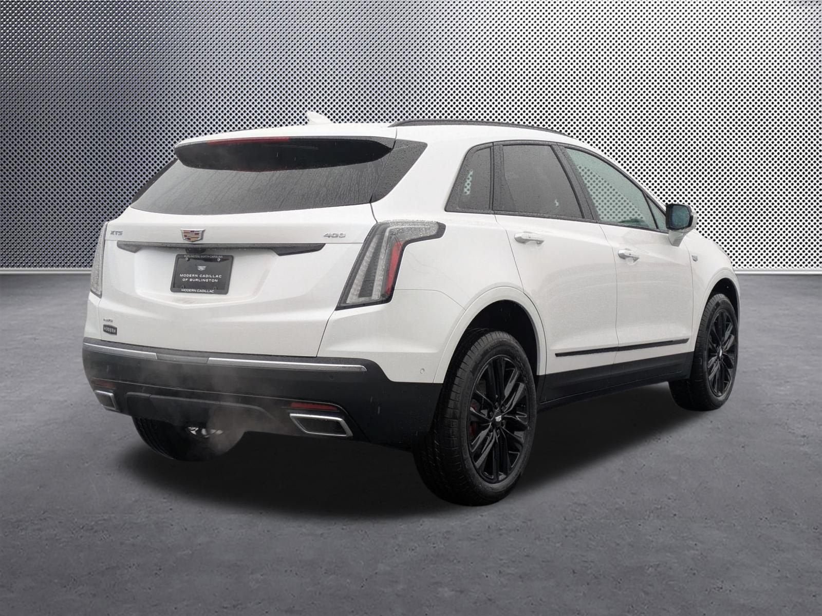 New 2026 Cadillac XT5 Sportv w/ LPO, Onyx Lite Package AWD/4WD image 70