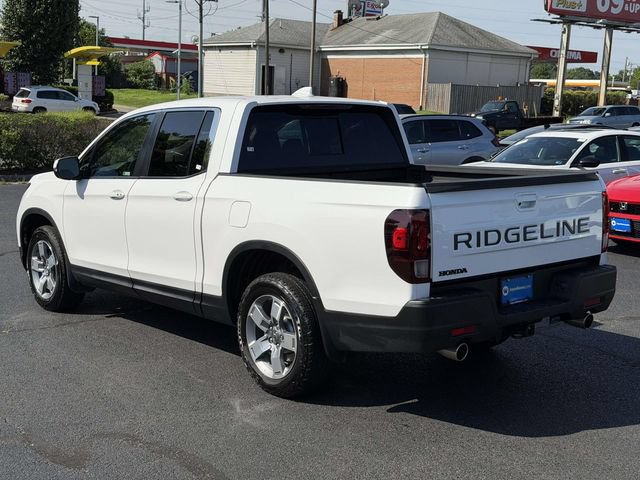 Certified 2025 Honda Ridgeline RTL image 3