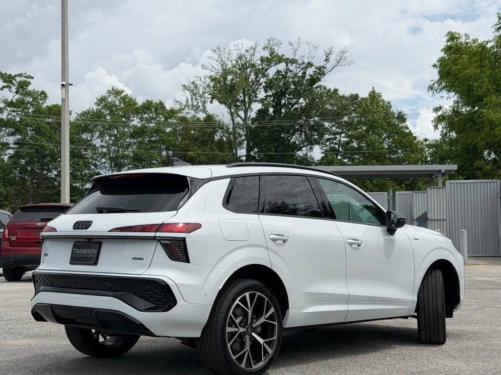 New 2026 Audi Q3 quattro 2.0T AWD/4WD image 4