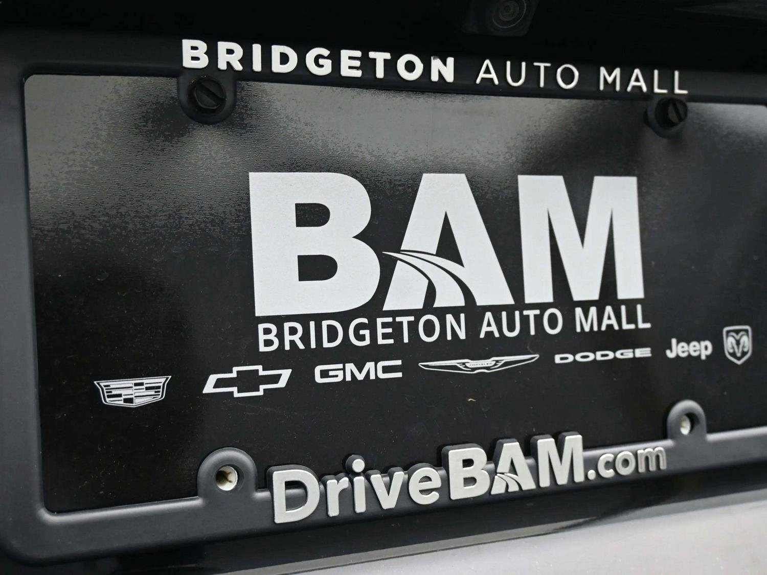 Used 2020 Buick Encore Preferred image 27