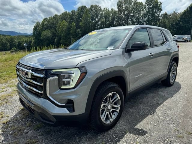 Used 2025 GMC Terrain Elevation AWD/4WD image 3