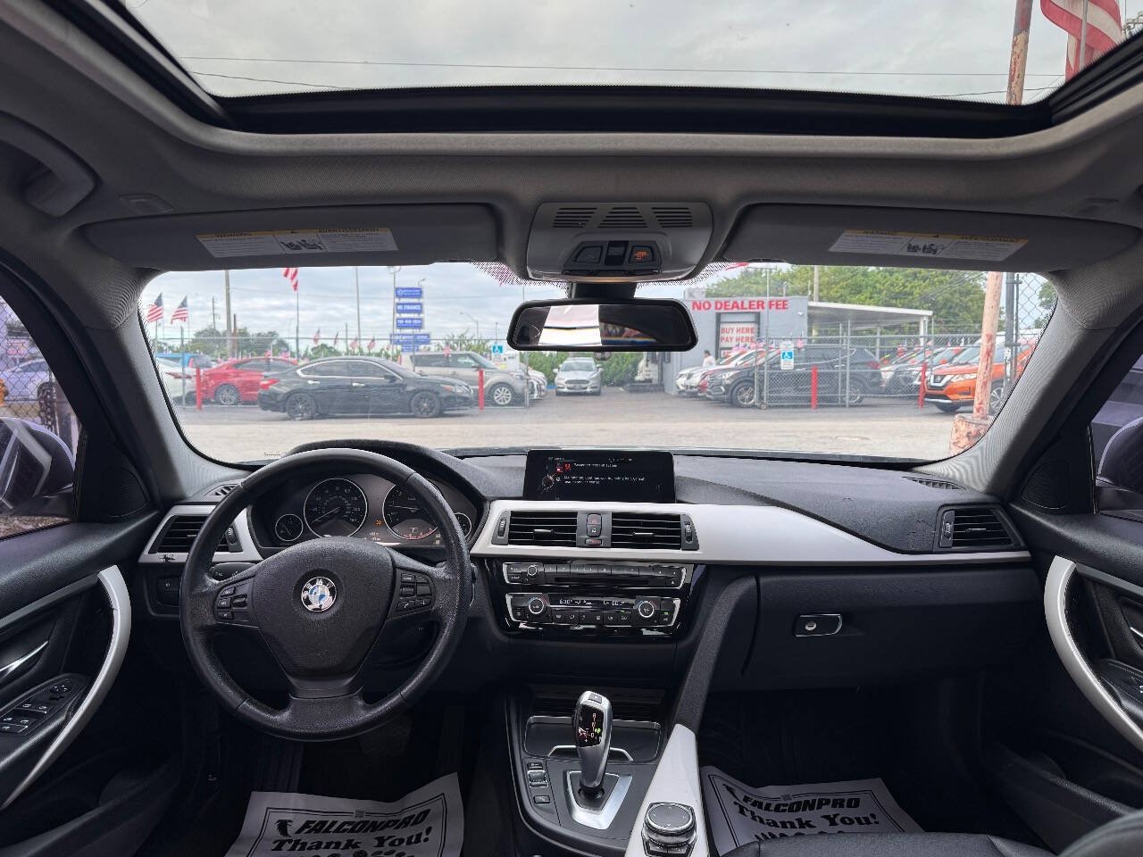 Used 2016 BMW 320i Sedan RWD image 14
