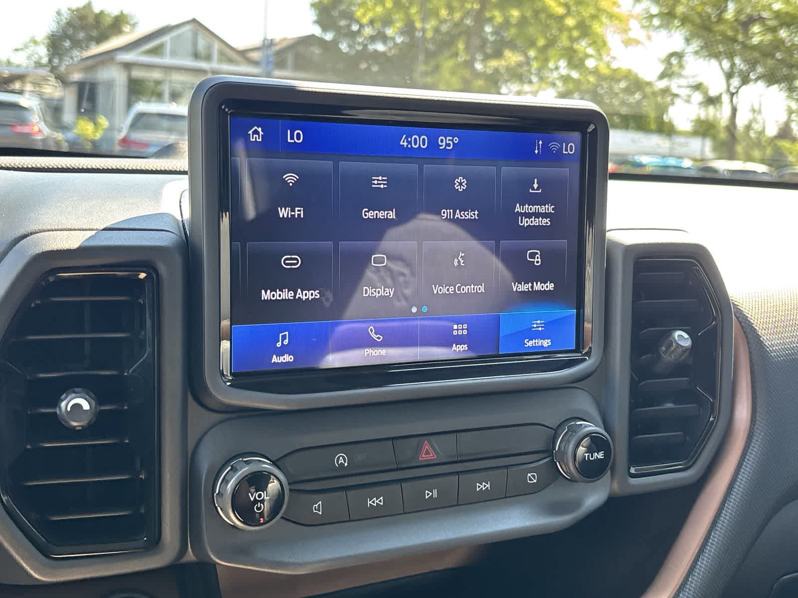 Used 2023 Ford Bronco Sport Outer Banks AWD/4WD image 21
